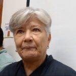 Un venado sorprende a turistas en playa de Cabo San Lucas