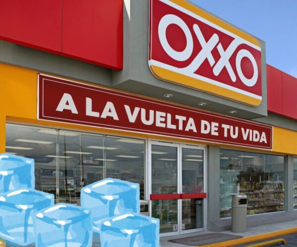 Por alta demanda, Oxxo limita venta de hielo en tiendas de la CDMX