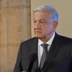 Estrenan intro animada en la mañanera de AMLO