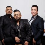 Eric Ventura rinde homenaje a José José en el Teatro San Jerónimo, con Carlos Cuevas como padrino