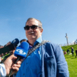 Sheinbaum encabeza el desfile militar con representantes de los tres poderes a diferencia de otros años