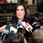 Juan Ramón de la Fuente defiende figura de asilo diplomático como derecho irrenunciable