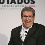 Aumentan a cinco las víctimas mortales por percance de aeronave de la Marina en Galveston, Texas; hay una persona desaparecida