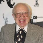 Milei anuncia el regreso de Argentina al mercado internacional de deuda