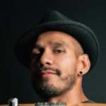 “Mi Amor” impulsa a Emmanuel LV a los primeros lugares y lo confirma como revelación del urbano nacional