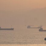 Tifón «Jangmi»: Japón cancela unos 400 vuelos, emite órdenes de evacuación y confirma al menos tres víctimas