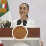 Militar presuntamente ligado al caso Ayotzinapa fue detenido en una redada en EU, no por tener orden de aprehensión en México, dice Sheinbaum