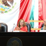 Inaugura Laura Hernández el taller “Donde las ideas se siembran y la nación se construye