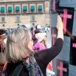 Clau Quintero busca empoderar a las personas invitando a soltar y a poner límites a situaciones a través de su sencillo “Desde Aquí Te Veo”