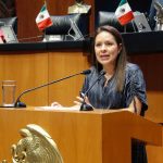 Higinio Martínez solicita que se presente dictamen sobre prohibición de celulares en educación básica