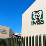Contrataciones millonarias del IMSS adjudicadas con declaraciones falsas